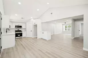 3027 Morgan Dr, Dallas, TX 75241 - Photo 13
