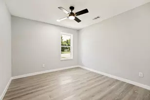 3027 Morgan Dr, Dallas, TX 75241 - Photo 17