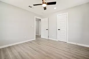 3027 Morgan Dr, Dallas, TX 75241 - Photo 15