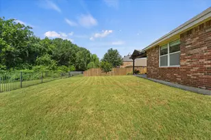 1120 Shady Brook Dr, Allen, TX 75002 - Photo 33