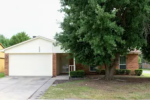 1533 Santa Fe Trail, Grand Prairie, TX 75052 - Photo 1