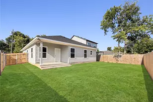 2212 Polk St, Greenville, TX 75401 - Photo 17