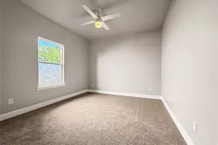 2212 Polk St, Greenville, TX 75401 - Photo 13