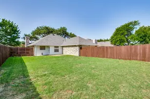 4033 Brazos Dr, Carrollton, TX 75007 - Photo 25