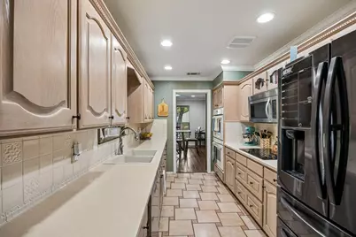 2814 Greenbrook Drive, Arlington, TX 76016 - Photo 5