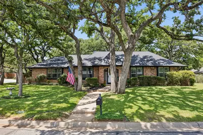 2814 Greenbrook Drive, Arlington, TX 76016 - Photo 1