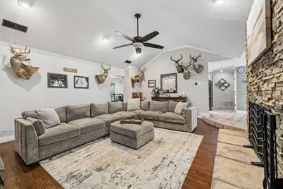 2814 Greenbrook Drive, Arlington, TX 76016 - Photo 11
