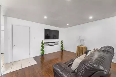 725 Valley View Drive, Allen, TX 75002 - Photo 9
