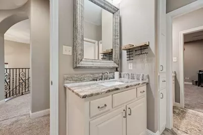 18307 Frankford Lakes Circle, Dallas, TX 75252 - Photo 15