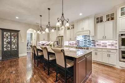 18307 Frankford Lakes Circle, Dallas, TX 75252 - Photo 9