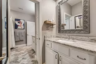 18307 Frankford Lakes Cir, Dallas, TX 75252 - Photo 13
