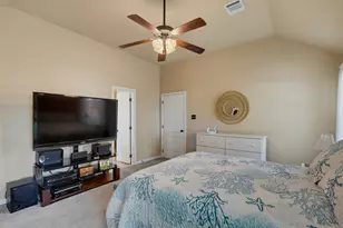 1221 Eagle Lake Dr, Azle, TX 76020 - Photo 15