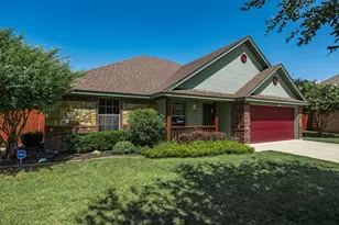 1221 Eagle Lake Dr, Azle, TX 76020 - Photo 27