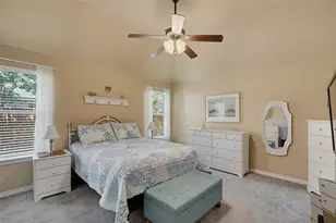 1221 Eagle Lake Dr, Azle, TX 76020 - Photo 11