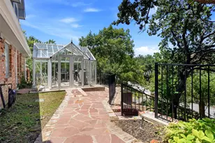 2011 Ridgemont Ct, Arlington, TX 76012 - Photo 35