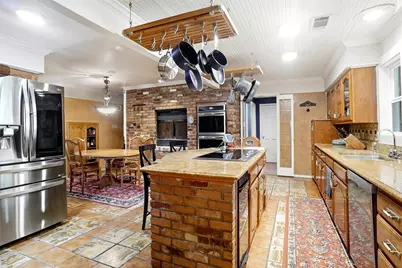 2011 Ridgemont Court, Arlington, TX 76012 - Photo 13