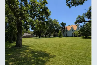3915 Moulton Street, Greenville, TX 75401 - Photo 5