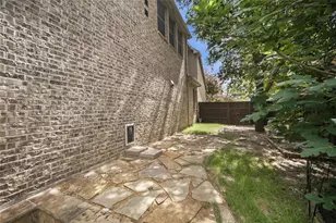 13611 Cobblestone Dr, Farmers Branch, TX 75244 - Photo 35