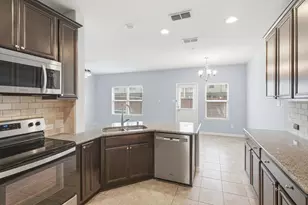 6548 Rutherford Rd, Plano, TX 75023 - Photo 3