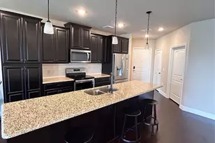1735 Wittington Pl, Farmers Branch, TX 75234 - Photo 5