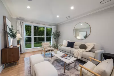 327 Bon Aire Drive, Dallas, TX 75218 - Photo 3