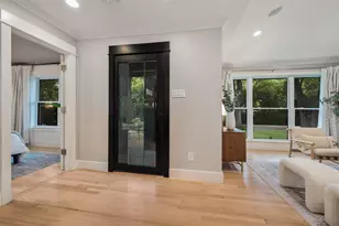 327 Bon Aire Dr, Dallas, TX 75218 - Photo 5