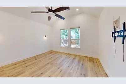 825 Vickie Drive, Azle, TX 76020 - Photo 11