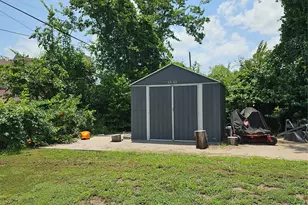200 S Canton St, Mexia, TX 76667 - Photo 39