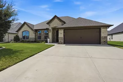 3024 Reed Court, Granbury, TX 76048 - Photo 3
