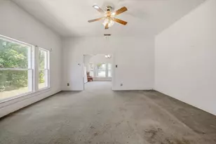 648 N Belknap St, Stephenville, TX 76401 - Photo 7