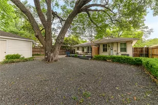 6422 Dunstan Ln, Dallas, TX 75214 - Photo 21