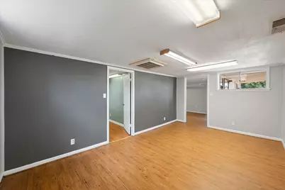 1016 E Commerce Street, Fairfield, TX 75840 - Photo 17