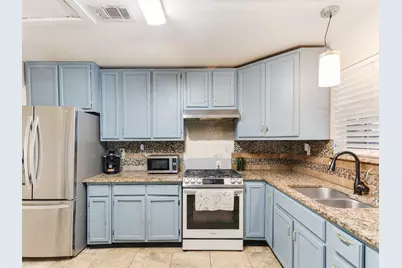 3778 Donalee Street, Fort Worth, TX 76119 - Photo 9