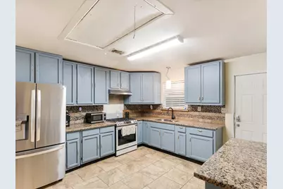 3778 Donalee Street, Fort Worth, TX 76119 - Photo 3