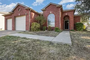 10502 Augusta Ln, Rowlett, TX 75089 - Photo 1