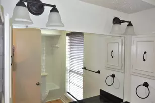 1818 Mission Dr, Garland, TX 75042 - Photo 17