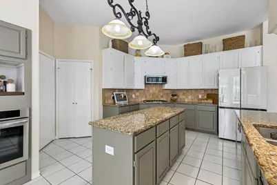 7201 Avalon Drive, Plano, TX 75025 - Photo 9