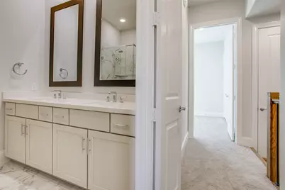 639 Baugh Drive, Irving, TX 75039 - Photo 11
