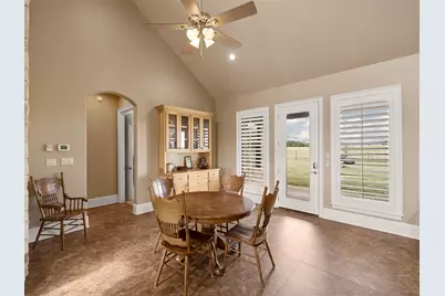 453 Tower Road, Valley View, TX 76272 - Photo 17