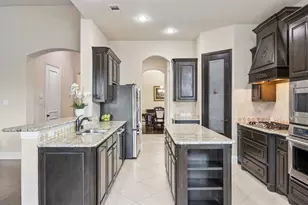 2012 Yosemite Ln, Keller, TX 76248 - Photo 9