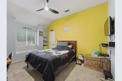 4008 Falcon Ridge Drive, Haltom City, TX 76137 - Photo 23