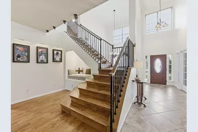 4008 Falcon Ridge Drive, Haltom City, TX 76137 - Photo 9
