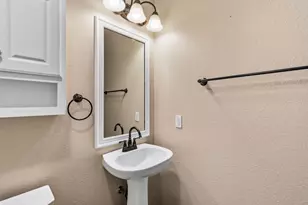 2217 Eisenhower Dr, McKinney, TX 75071 - Photo 9