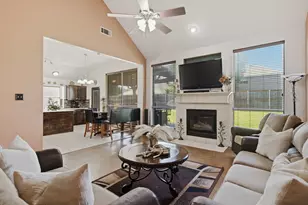 305 Ravenna Rd, Lake Dallas, TX 75065 - Photo 7