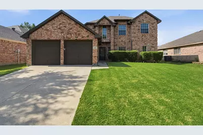 305 Ravenna Road, Lake Dallas, TX 75065 - Photo 1