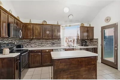 305 Ravenna Road, Lake Dallas, TX 75065 - Photo 13