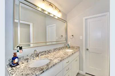 429 Travis Drive, McGregor, TX 76657 - Photo 19