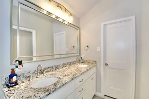 429 Travis Dr, McGregor, TX 76657 - Photo 19