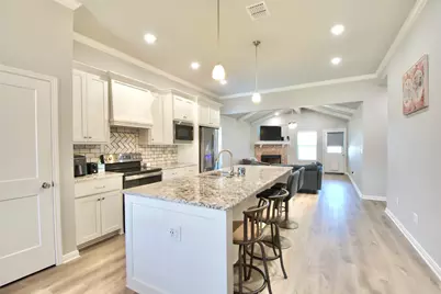 429 Travis Drive, McGregor, TX 76657 - Photo 11