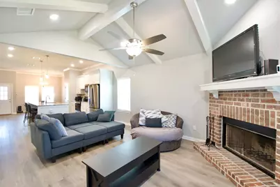 429 Travis Drive, McGregor, TX 76657 - Photo 9